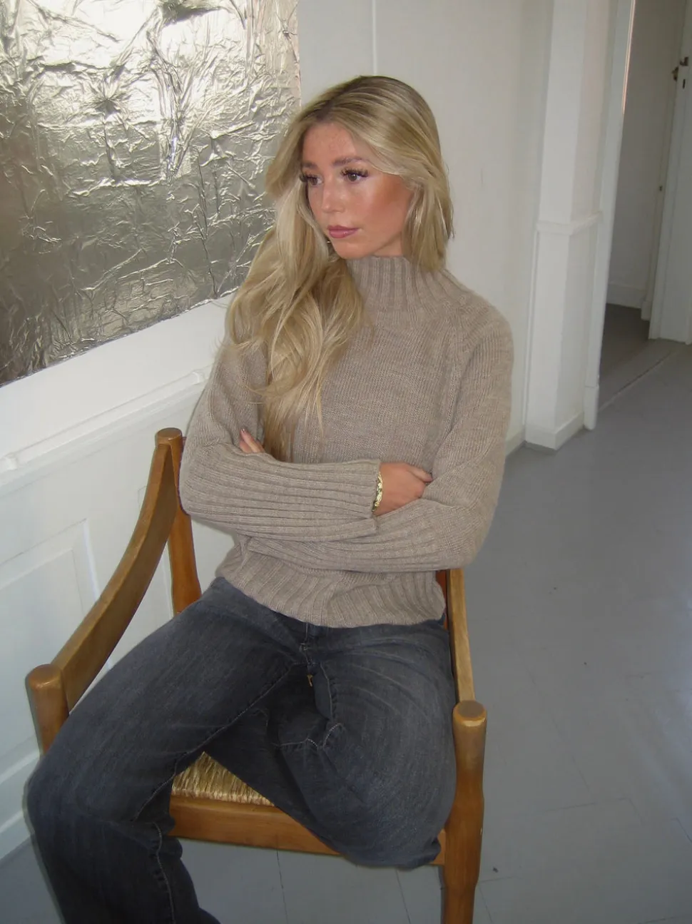 Alyssa striktrøje med høj hals - Beige