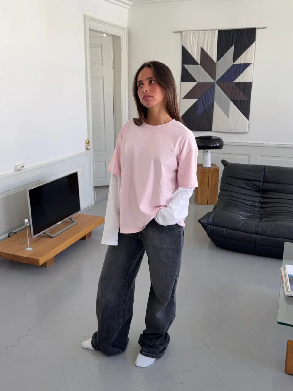 Amalie t-shirt med ærmer - Lyserød/hvid