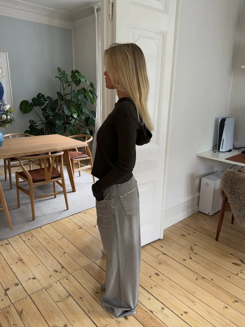 Isaline ribbet hoodie med zip - Brun
