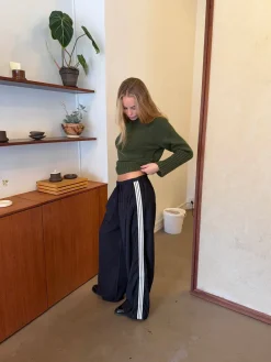 Samantha bukser med stribe detaljer - Sort/hvid