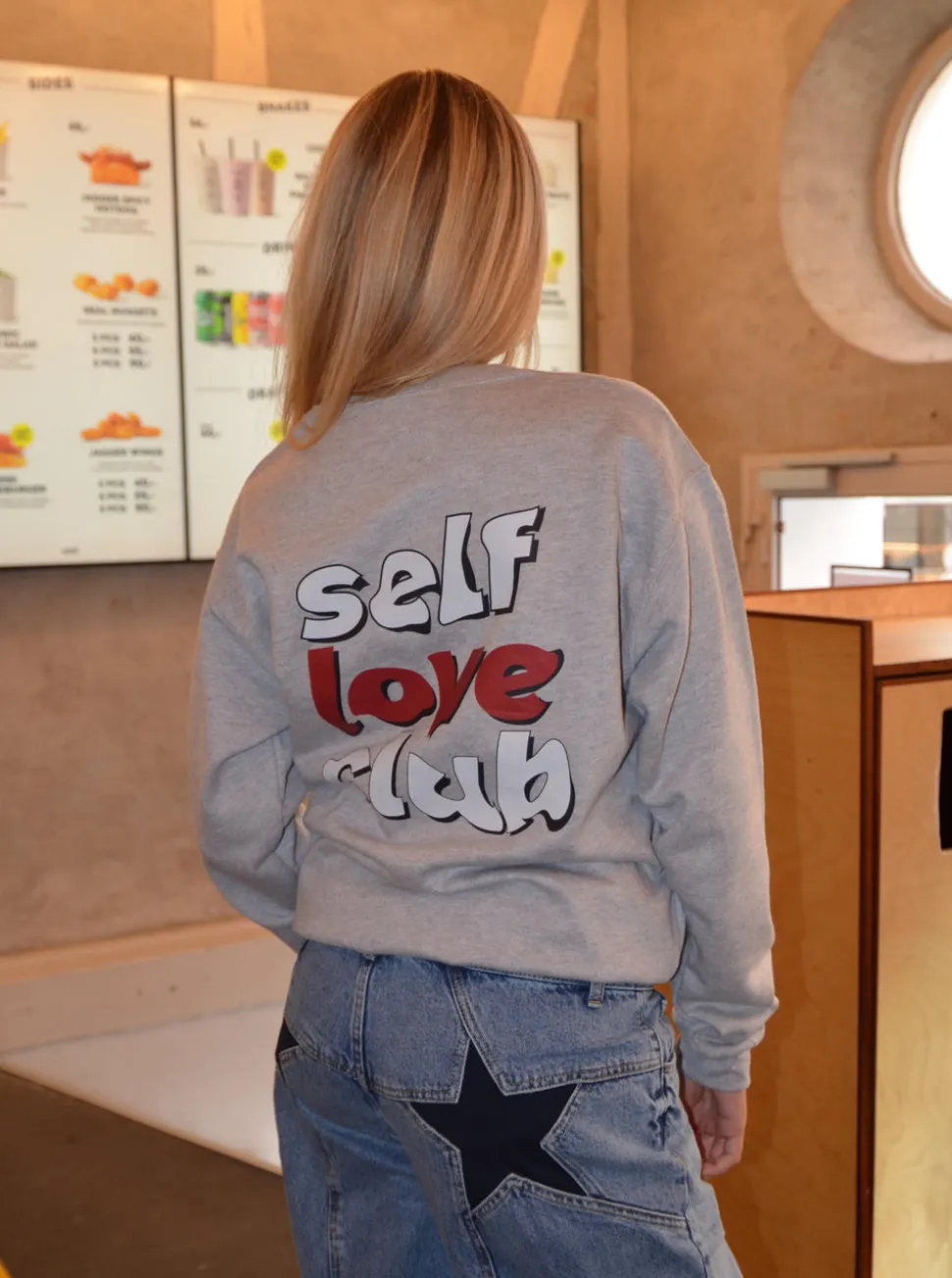 Self love club sweatshirt - grå