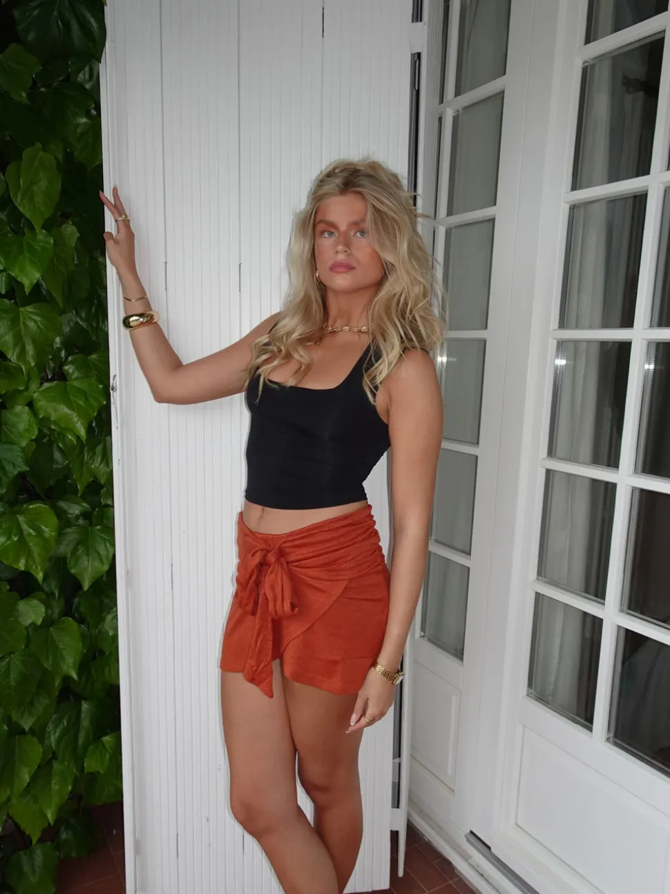 Stassy mini nederdel med bindedetalje - Orange