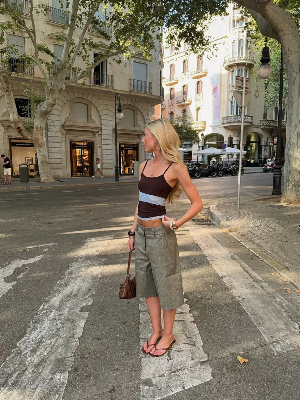 Tilley top med blonder - Brun/blå