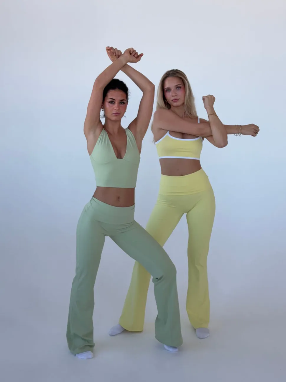 Ultimate v-neck top - Matcha